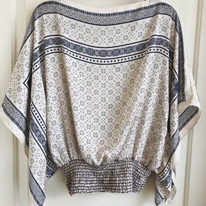 Blue & cream Kimono sleeve blouse by Sophie Max
